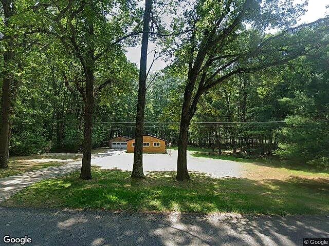 Cottages on the Rogue — satellite view
