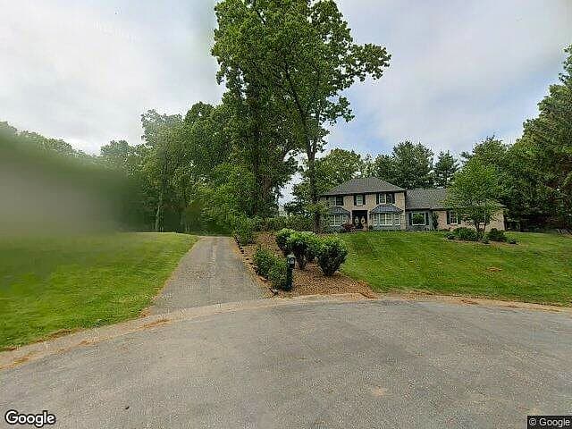 Cascade Lakes Pointe Condominiums — satellite view