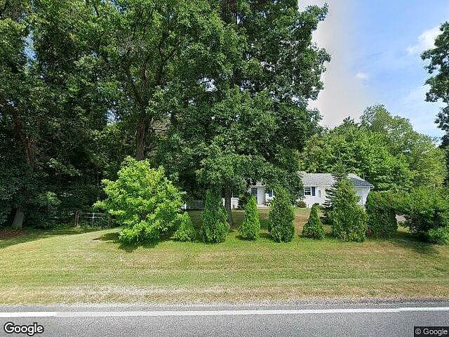 Hidden Ponds — satellite view
