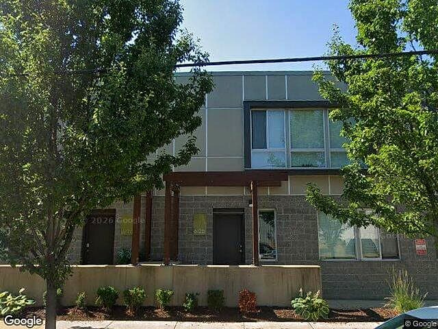 600 Douglas — satellite view