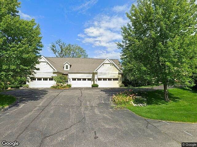 Ivy Wood Condominiums — satellite view