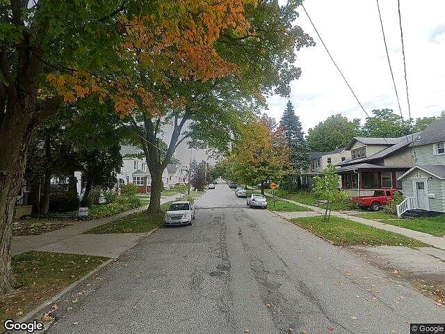 Amended Plat of Lots 23 Thru 26 & Lots 28 Thru 30 & Vac Alley Adj Thereto Reynolds & Franklin 3rd Add. — satellite view