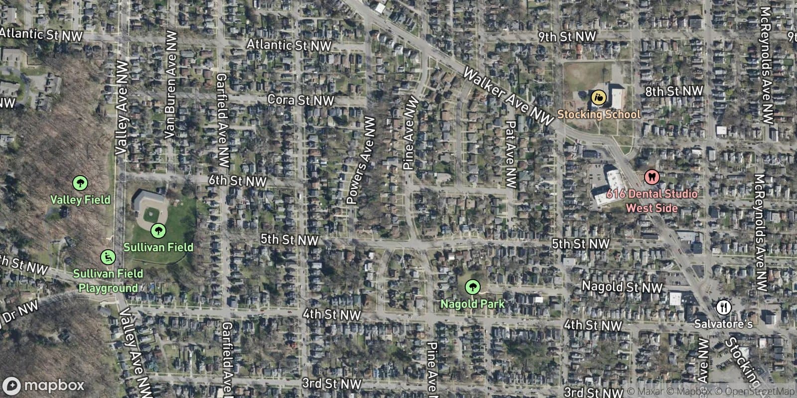 Molloys Pine Ave. Add. — satellite view