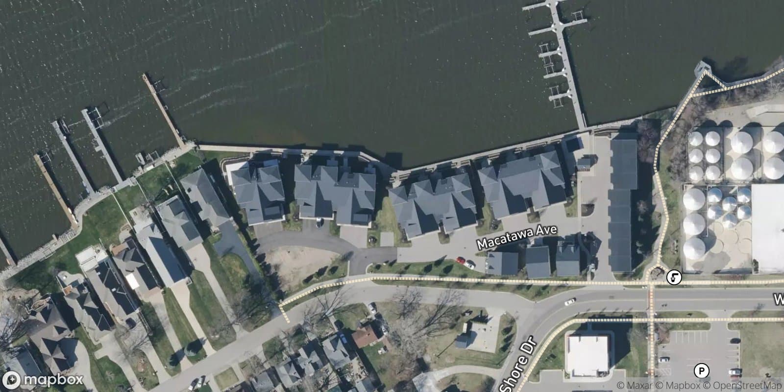 TOWNHOMES AT SOUTHSHORE ON MA — satellite view