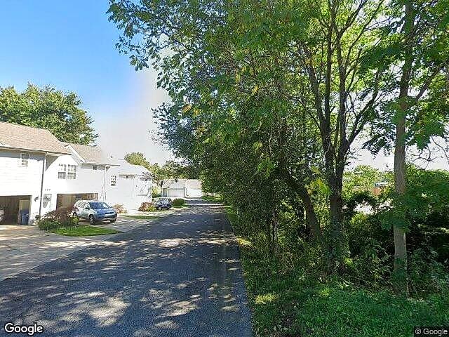 Hidden Pond Condos — satellite view