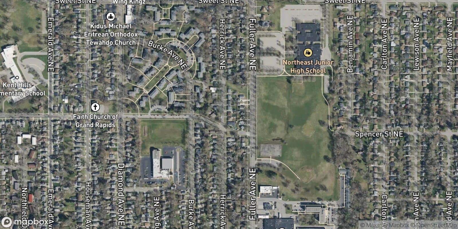 Eastwood Gardens — satellite view