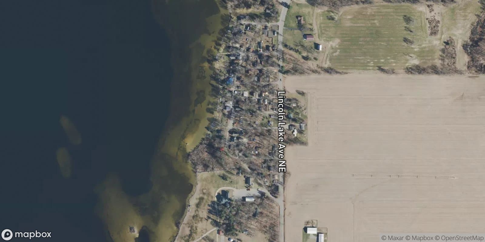 Lincoln Lake Silver Beach Resort — satellite view