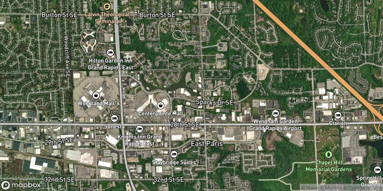 East Paris Plaza Plat — satellite view