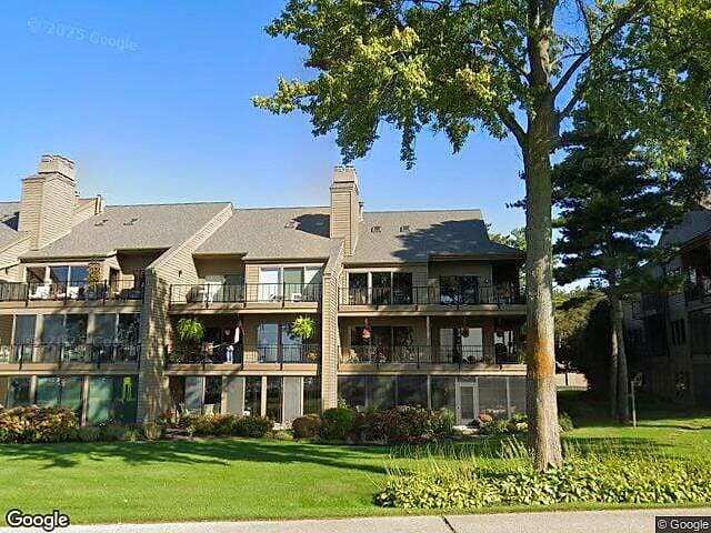 Anchorage Marina Condominum — satellite view