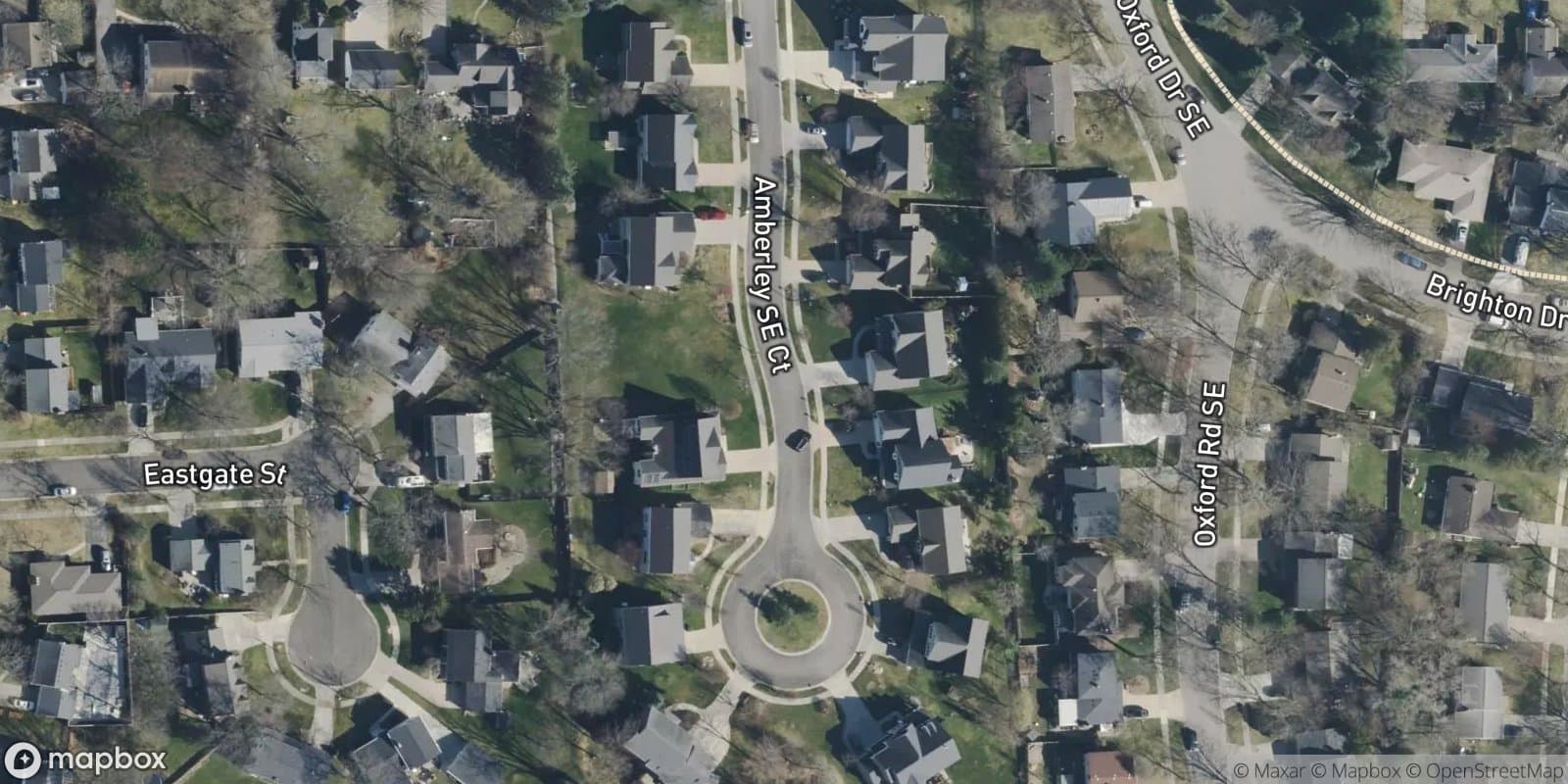 The Gardens of Amberley — satellite view