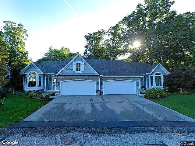 Aberdeen Ridge Condominium — satellite view