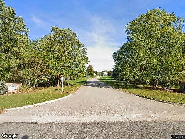 Cannon Hills Condominiums — satellite view