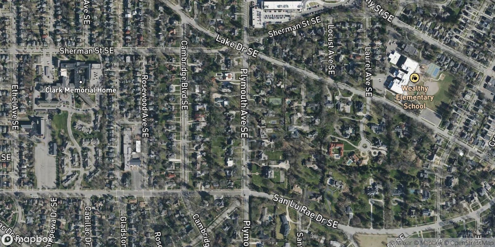 The Benjamin Boulevard Plat — satellite view