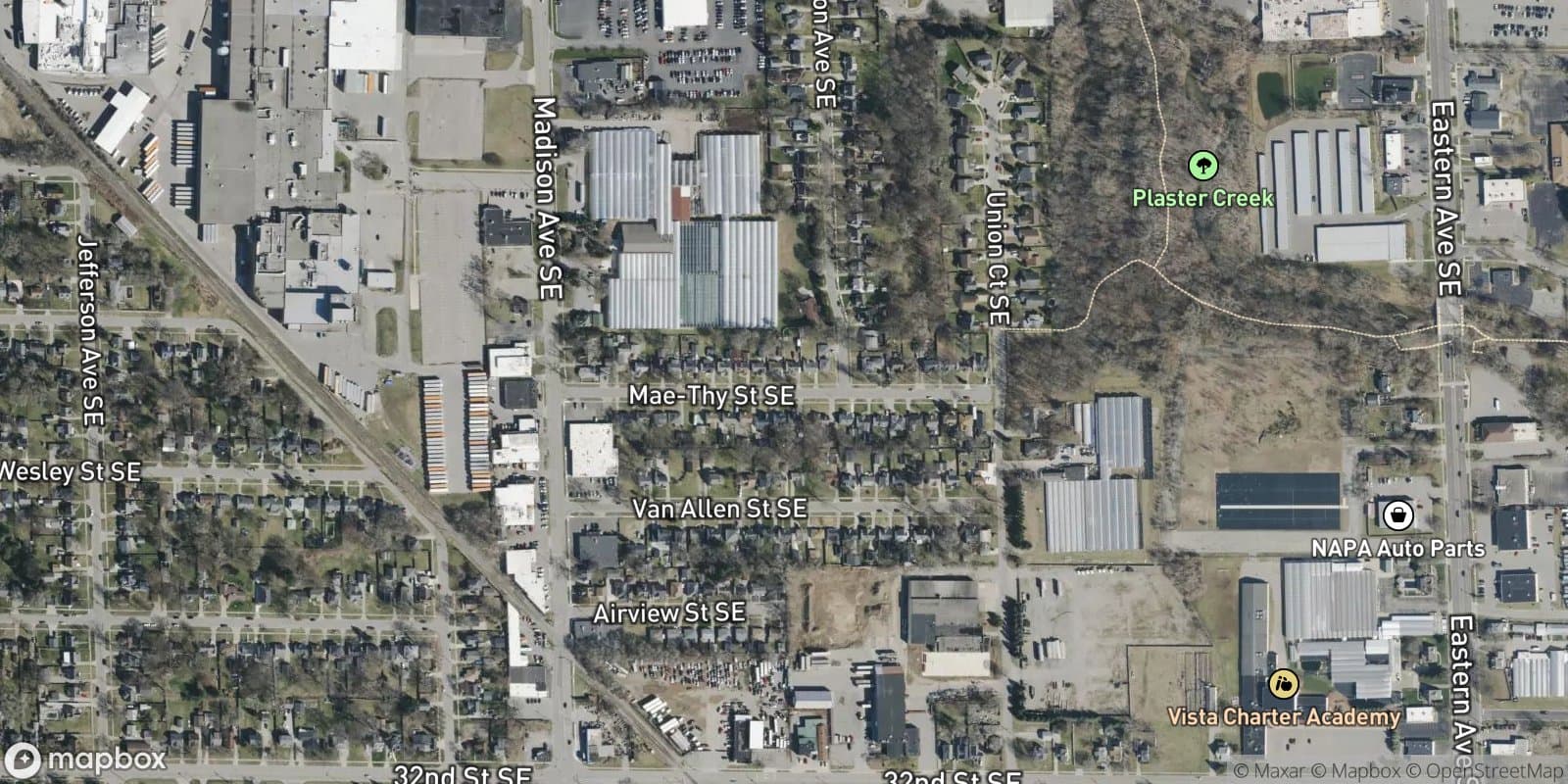 Mae-Thy Gardens — satellite view