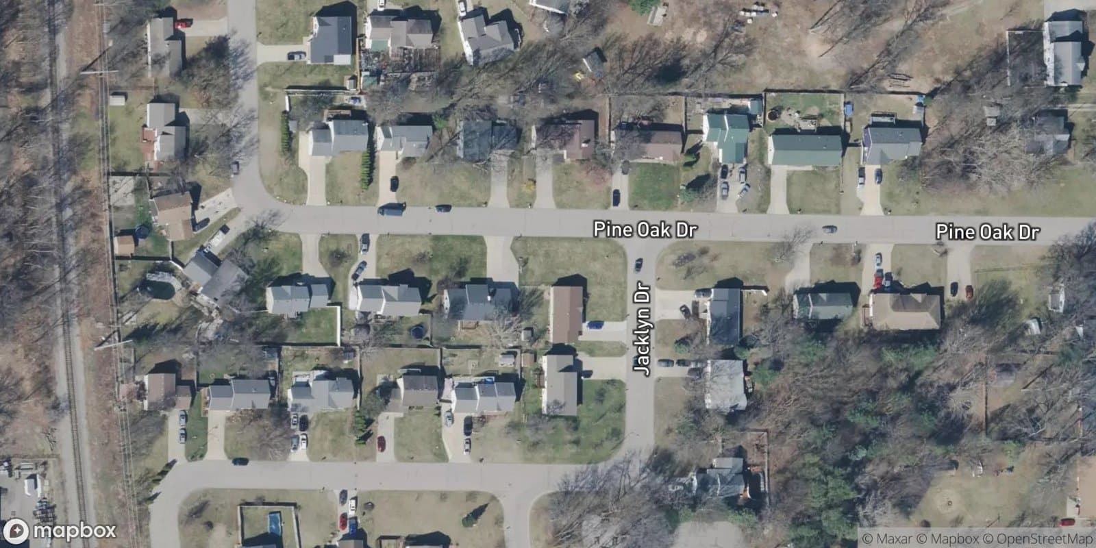 Pineoaks Estates Sub — satellite view