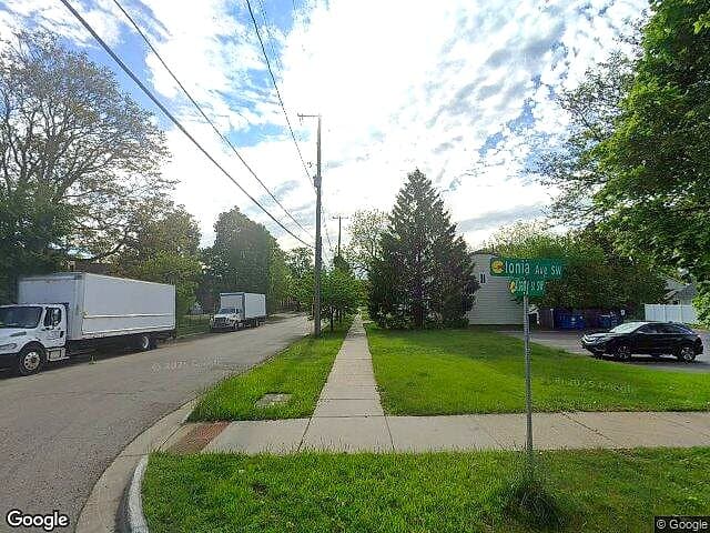 A. Campaus Third Addition To the City of Grand Rapids, Amended Plat of Lots 13 Thru 20, and Vac Streets & Alleys, Blk 3 — satellite view