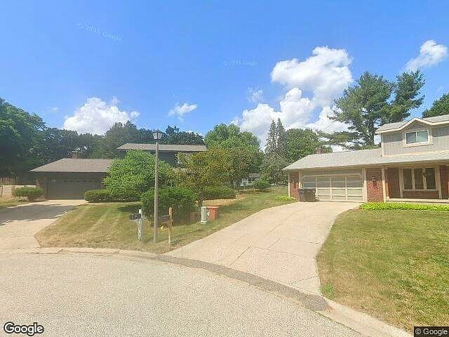 Cedarcrest Bluff Site Condominiums — satellite view