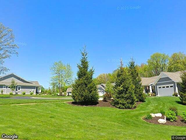Boulder Bluff Centre — satellite view